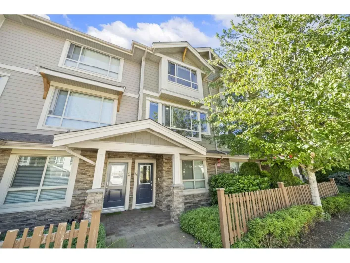 4 19752 55A AVENUE, Langley