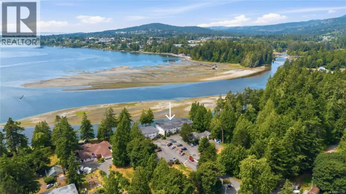 4 1986 Glenidle Rd, Sooke