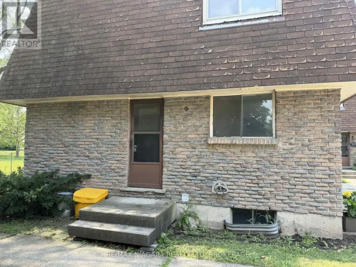 4 - 21 WOODLAWN ROAD, Welland