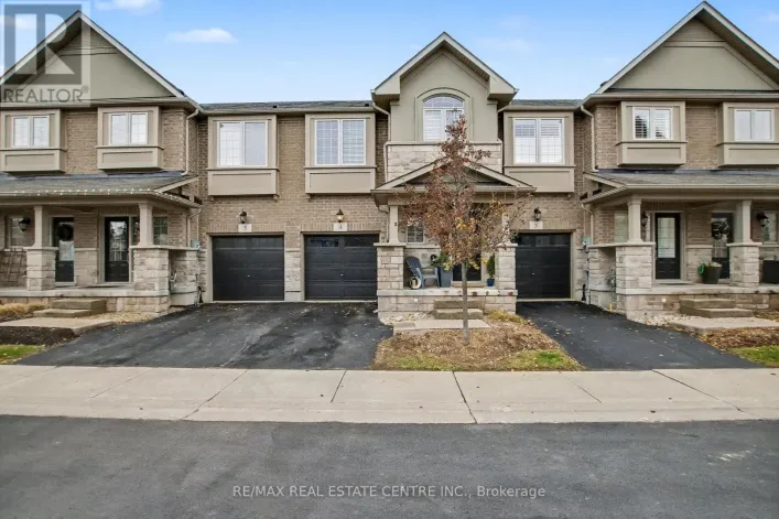 4 - 215 DUNDAS STREET E, Hamilton