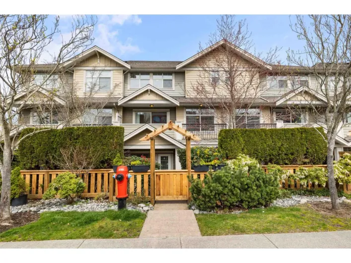 4 22225 50 AVENUE, Langley
