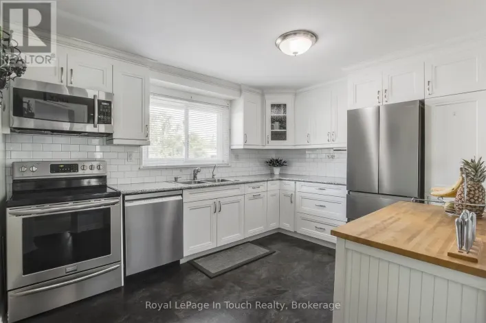 4 - 233 INNISFIL STREET, Barrie