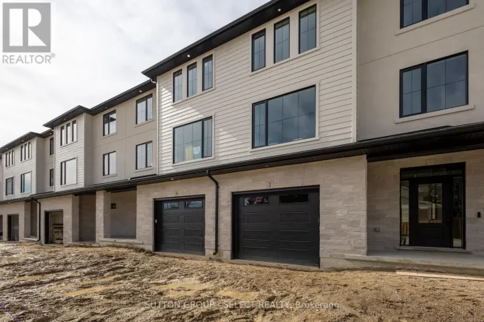 4 - 233 UPPER QUEEN STREET, Thames Centre