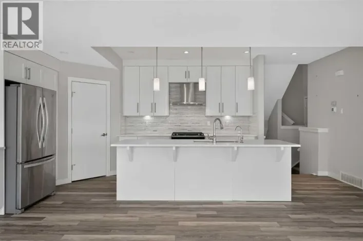 4, 2416 30 Street SW, Calgary