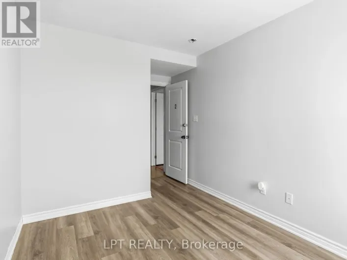 4 - 244 PENETANGUISHENE ROAD, Barrie