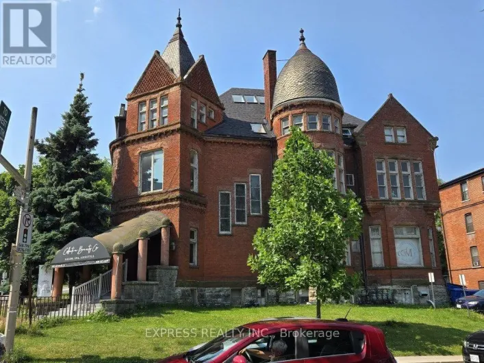 Other for rent: 4 - 252 JAMES STREET S, Hamilton