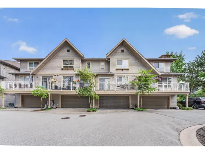 4 2738 158 STREET, Surrey