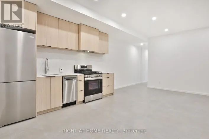 4 - 28 SALEM AVENUE, Toronto