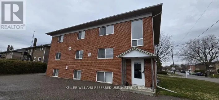 4 - 303 FRONTENAC AVENUE, Oshawa