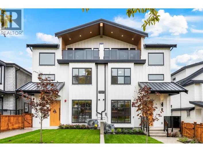 4 3065 CHARLES STREET, Vancouver