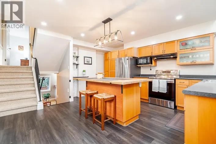4 3347 DEWDNEY TRUNK ROAD, Port Moody