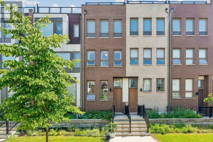 4 - 45 THOMAS MULHOLLAND DRIVE, Toronto