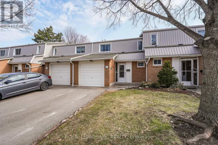 4 - 453 WOODVIEW ROAD, Burlington