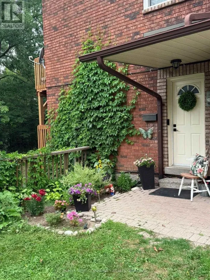 4 - 47 LOGGERS RUN, Barrie