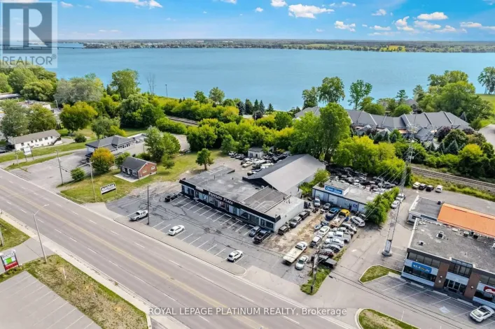 4 - 481 DUNDAS STREET W, Belleville