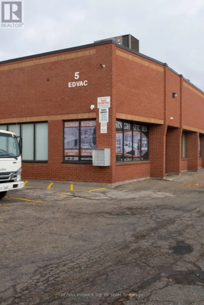 4 - 5 EDVAC DRIVE, Brampton
