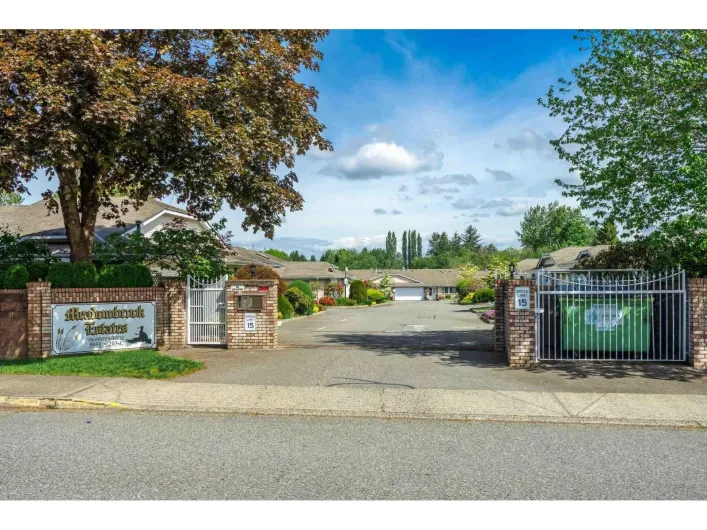 4 5051 203 STREET, Langley