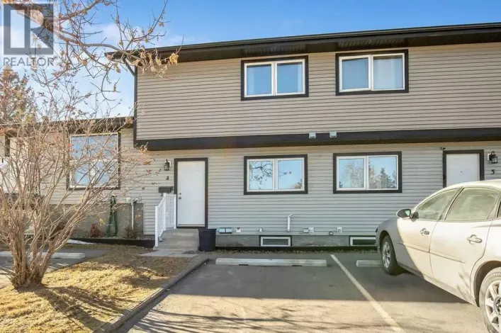 4, 51 Big Hill Way SE, Airdrie