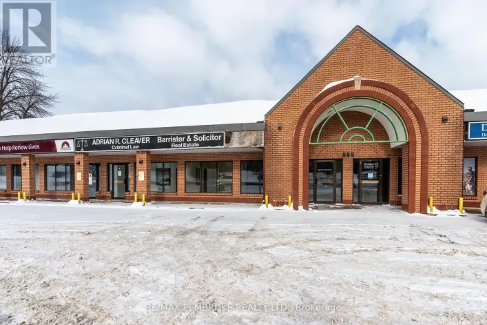 4 - 595 PEMBROKE STREET E, Pembroke