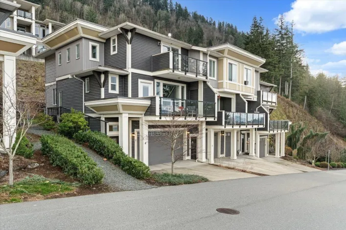 4 6026 LINDEMAN STREET|Promontory, Chilliwack