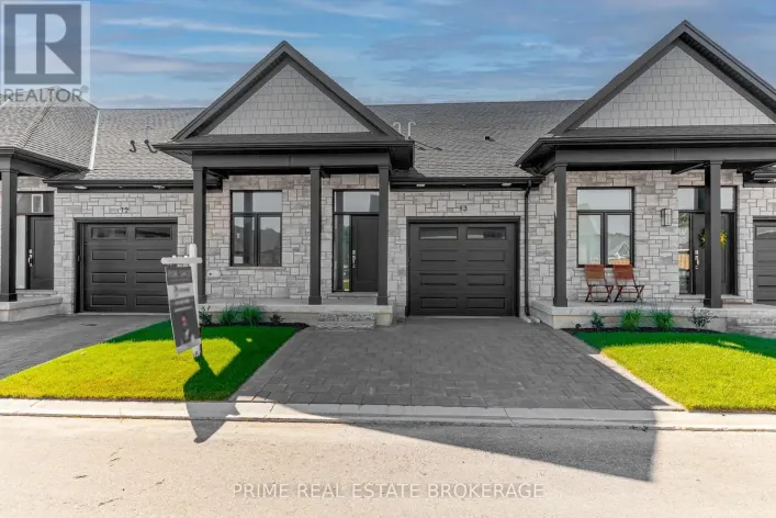 4 - 62 COMPASS TRAIL, Central Elgin