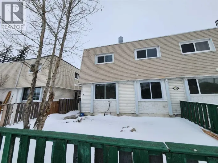 4, 6424 4 Street NE, Calgary