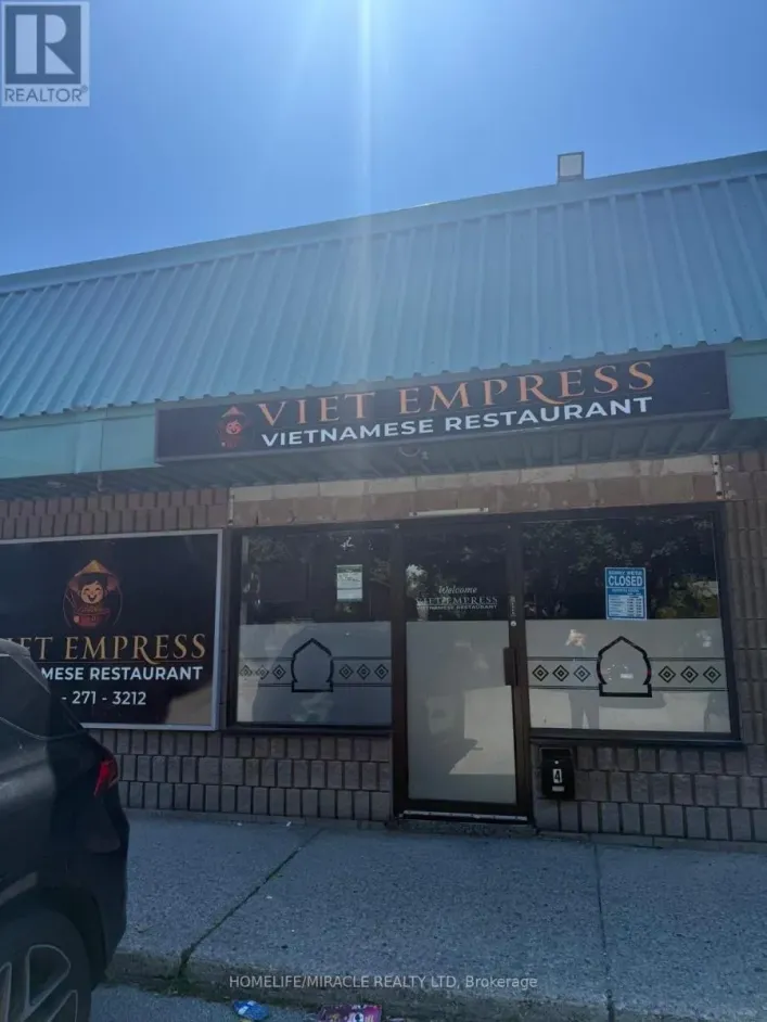 4 - 645 LAKESHORE ROAD E, Mississauga