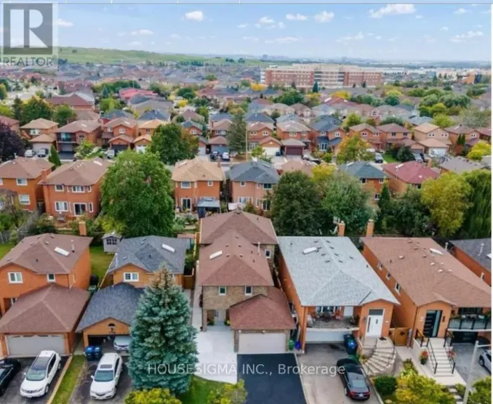 4 - 659 ROSELAIRE TRAIL, Mississauga