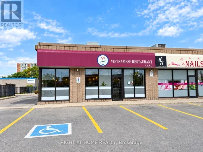 4 - 66 MALL ROAD, Hamilton