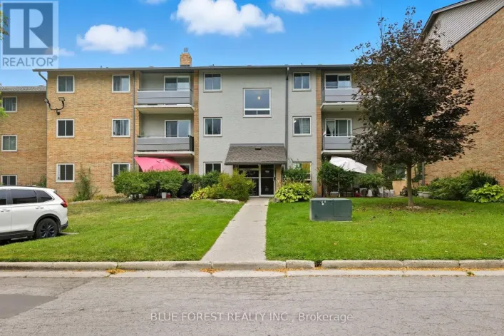 4 - 665 WONDERLAND ROAD S, London South