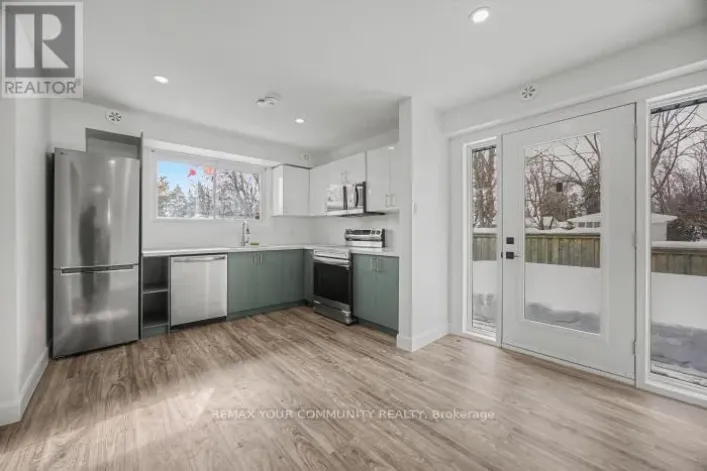 4 - 69 BLYTHWOOD ROAD N, Waterloo