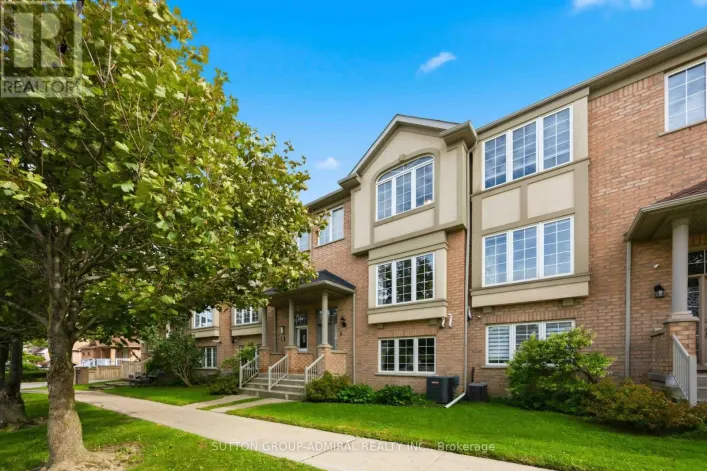 4 - 71 PUCCINI DRIVE, Richmond Hill