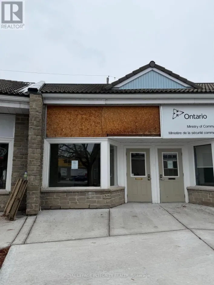 4 - 75 ELGIN STREET W, Arnprior