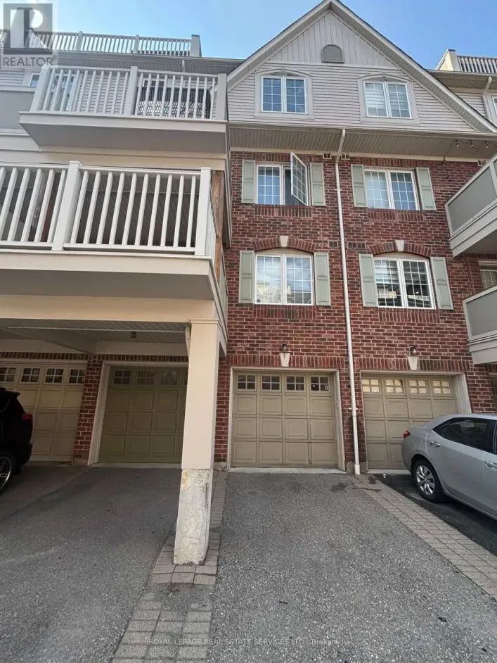 4 - 764 NEIGHBOURHOOD CIRCLE, Mississauga