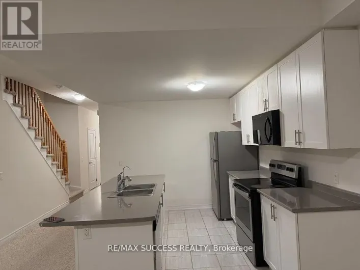 4 - 77 DIANA AVENUE, Brantford