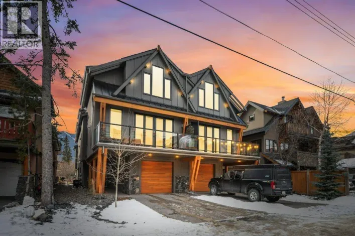 4, 810 3rd Street, Canmore
