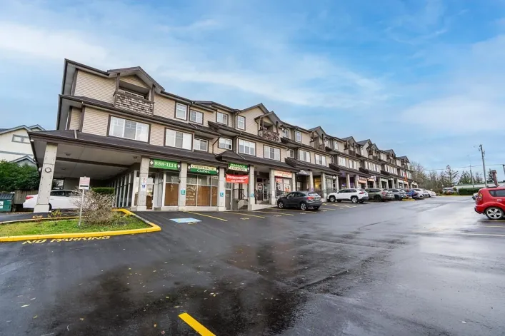 4 8814 216 STREET, Langley