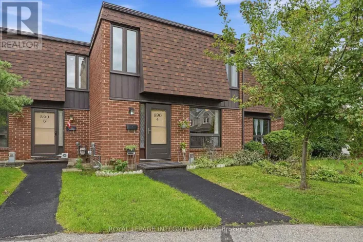 #4 - 890 CAHILL DRIVE W, Ottawa