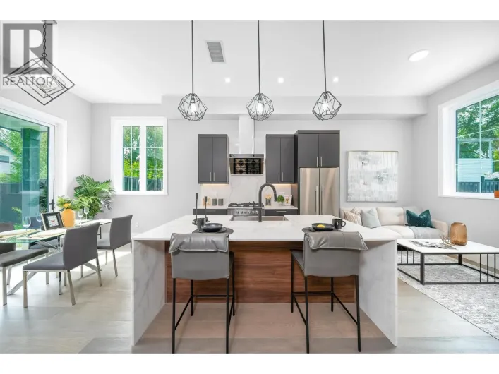 4 9500 GARDEN CITY ROAD, Richmond