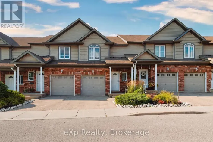 4 - 975 STRASBURG ROAD, Kitchener