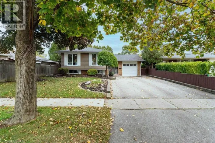 4 ADELAIDE Avenue, Brantford