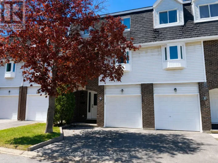 4 ALMOND LANE, Ottawa