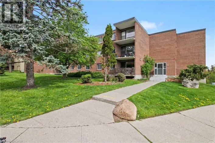 4 AVALON Place Unit# 105, Kitchener