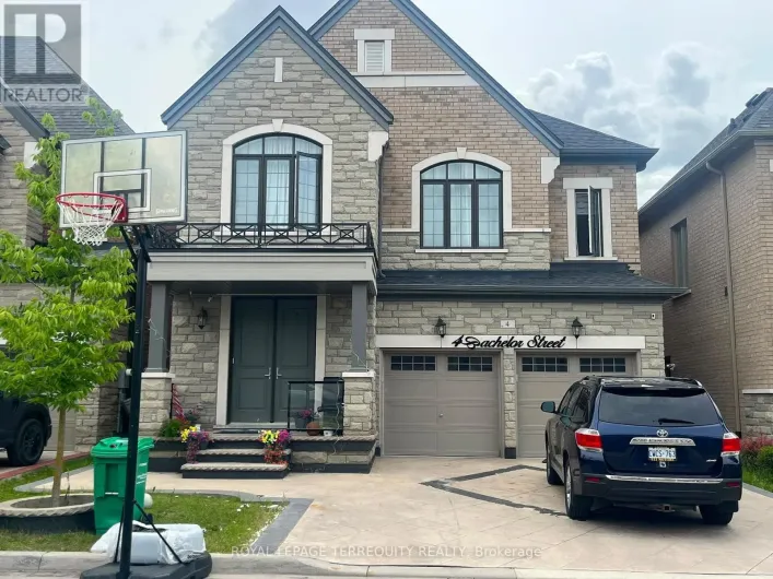 4 BACHELOR STREET, Brampton