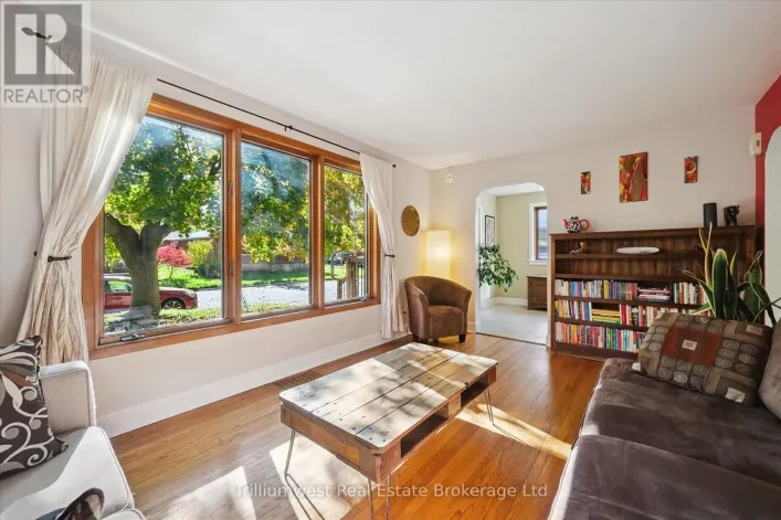 4 BALSARROCH PLACE, Guelph