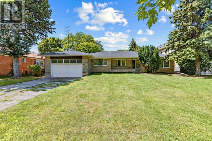 4 BANBURY ROAD, Toronto