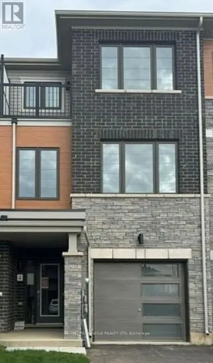 4 BASKETT DRIVE, Brantford