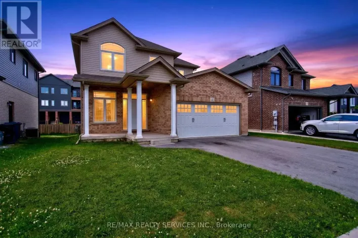 4 BERGENSTEIN CRESCENT, Pelham