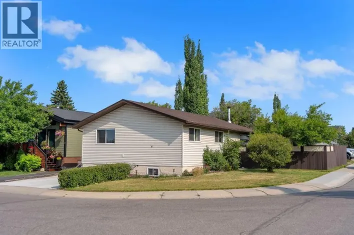 4 Big Springs Green SE, Airdrie