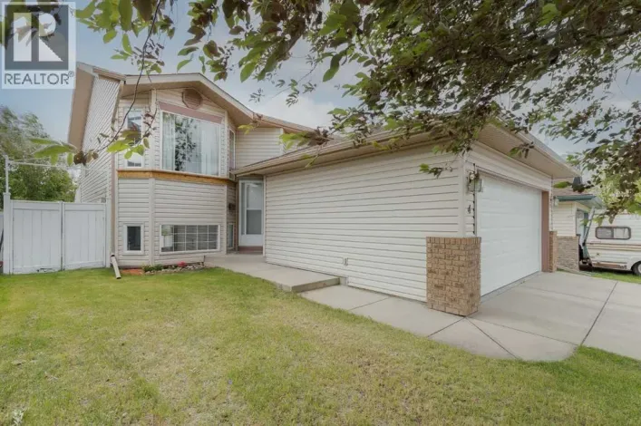 4 Big Springs Hill SE, Airdrie